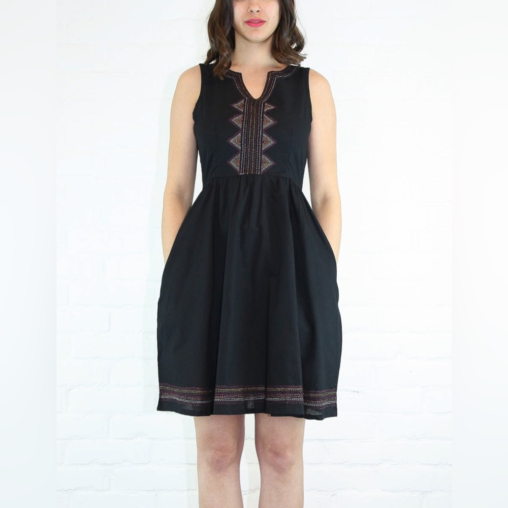 (NWOT) MATA TRADERS • Black Embroidered Geometric Dress